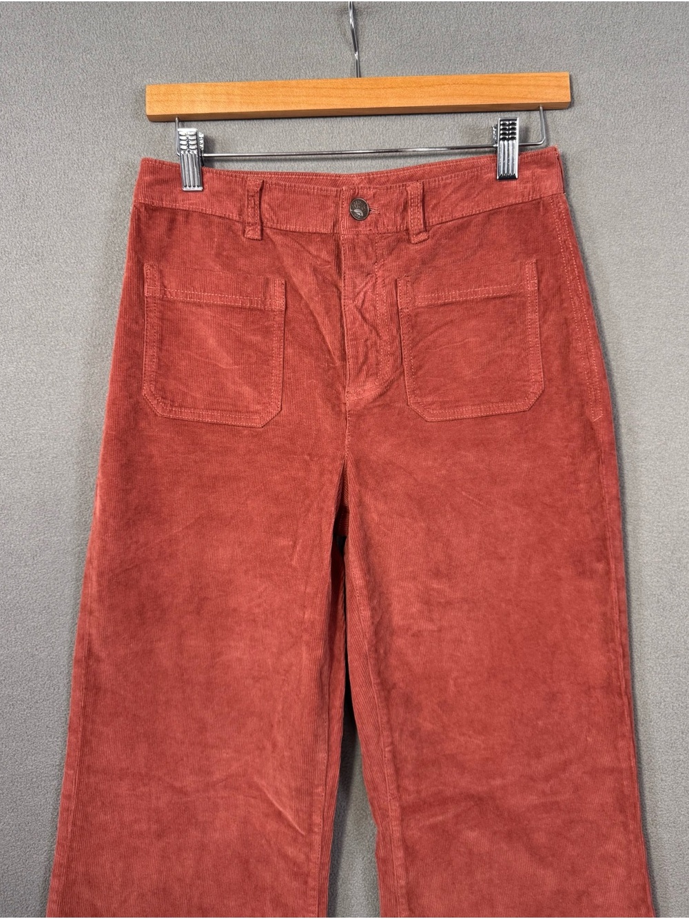 Faherty Organic Cotton Corduroy Patch Pocket Retro Wide Leg Pant in Henna, 27 - Picture 16 of 16
